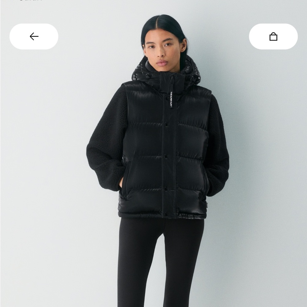 NWT ARTIZIA LIQUID SHINE SUPERPUFF VEST — BLACK